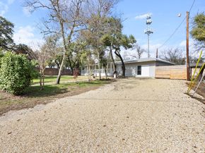 701 Bonita Verde DR, Leander TX 78641