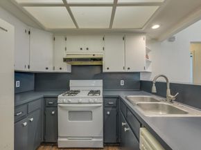 16041 Stoneham CIR, Pflugerville TX 78660
