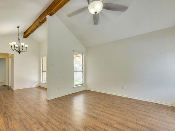 16041 Stoneham CIR, Pflugerville TX 78660