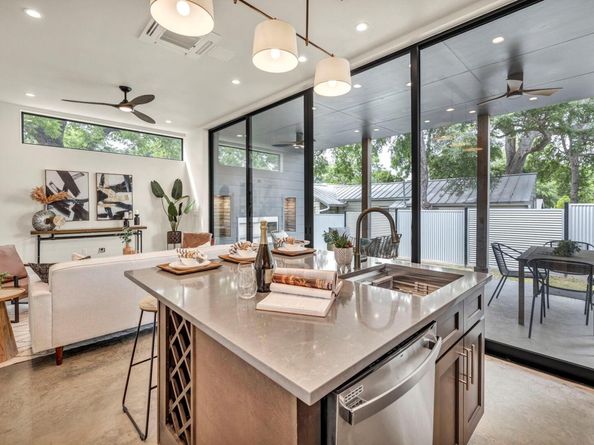 803 Josephine ST, Austin TX 78704