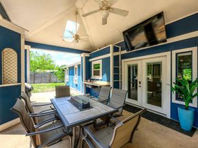 3229 Oak Aly, Austin TX 78745