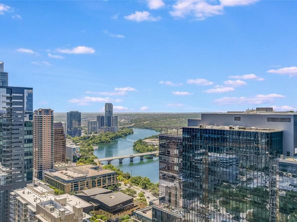 360 Nueces ST 3807, Austin TX 78701