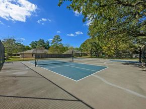 4805 Midoak CIR, Austin TX 78749