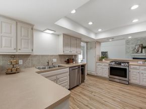 4805 Midoak CIR, Austin TX 78749