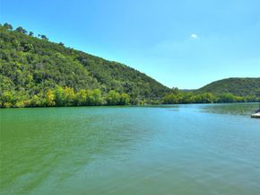 600 Emerald Ridge DR, Austin TX 78732