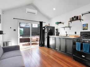 1914 E 8th ST, Austin TX 78702