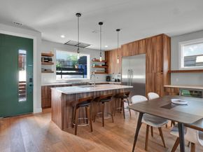 1914 E 8th ST, Austin TX 78702