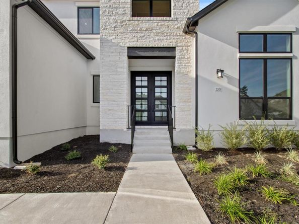 2201 Vittoria VW, Leander TX 78641