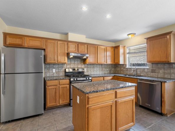 8336 Alvin High LN, Austin TX 78729