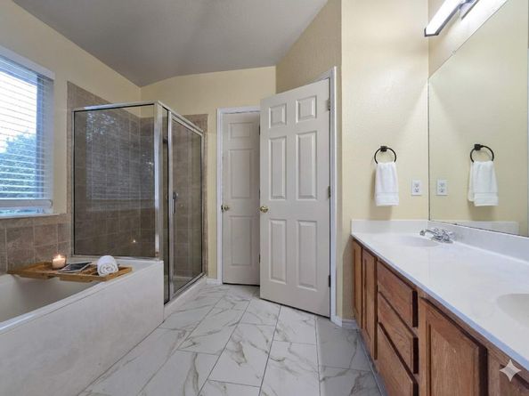 8336 Alvin High LN, Austin TX 78729