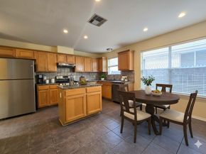 8336 Alvin High LN, Austin TX 78729