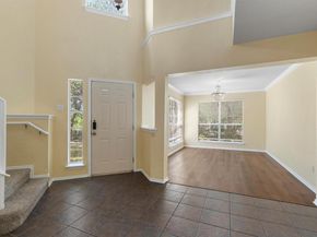 8336 Alvin High LN, Austin TX 78729