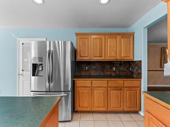 2419 Willow WAY, Round Rock TX 78664
