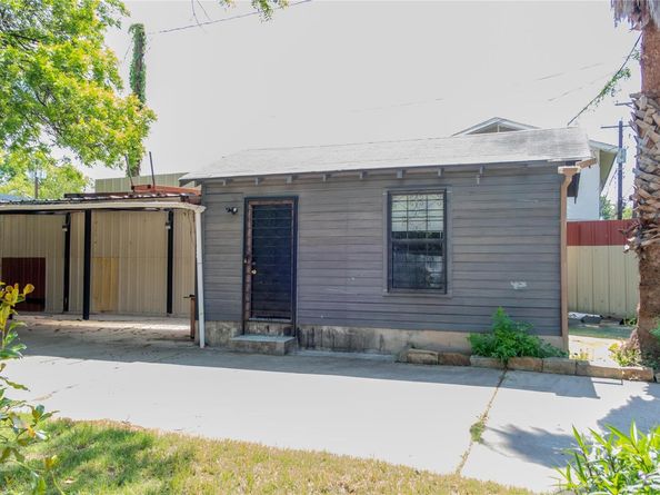 2607 E Cesar Chavez ST, Austin TX 78702
