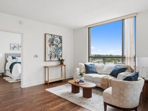 300 Bowie ST 1101, Austin TX 78703
