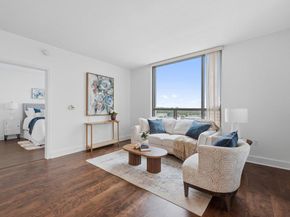 300 Bowie ST 1101, Austin TX 78703