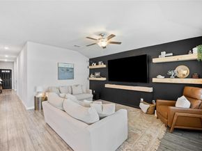 537 Loriner WAY, Liberty Hill TX 78642