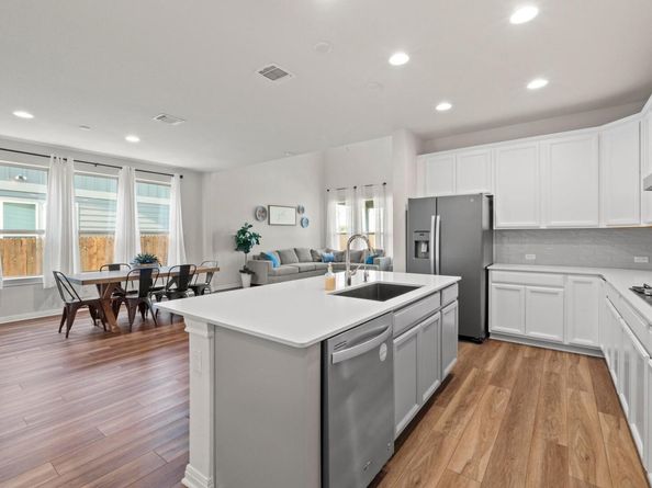 251 Zuma DR, Liberty Hill TX 78642