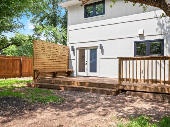 3809 Eton LN, Austin TX 78727