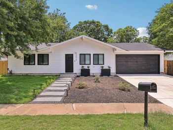 2615 Baxter DR