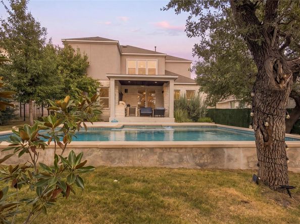 308 Gulfton ST, Lakeway TX 78738