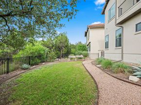 211 Honey Creek CT 6, Austin TX 78738