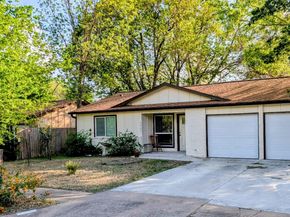 4407 Dovewood DR, Austin TX 78744