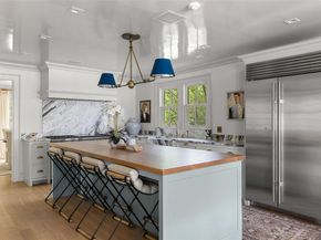 Undisclosed Address #9060328, Austin TX 78703