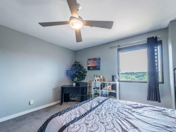 40 N Interstate 35 Highway 4A4, Austin TX 78701