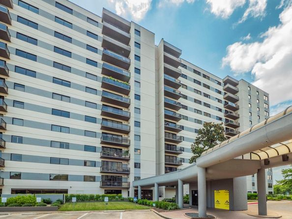 40 N Interstate 35 Highway 4A4, Austin TX 78701