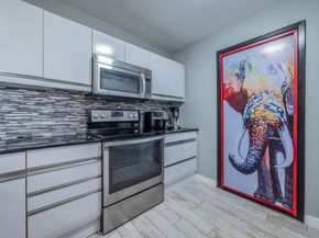 40 N Interstate 35 Highway 4A4, Austin TX 78701