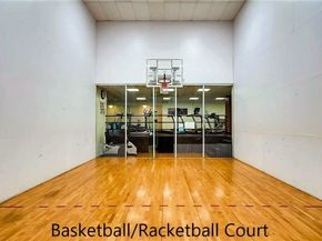 40 N Interstate 35 Highway 4A4, Austin TX 78701