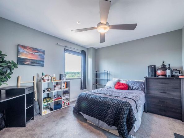40 N Interstate 35 Highway 4A4, Austin TX 78701