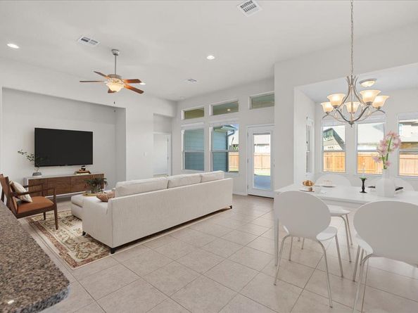 121 Fattoria CV, Liberty Hill TX 78642