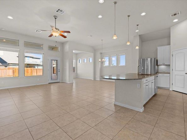 121 Fattoria CV, Liberty Hill TX 78642