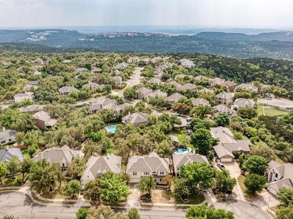 8105 Endeavor CIR, Austin TX 78726