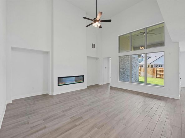 8100 Royal Mint CV, Lago Vista TX 78645