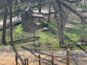 7691 Delwau LN, Austin TX 78725