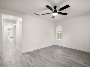 9503 N Creek DR, Austin TX 78753