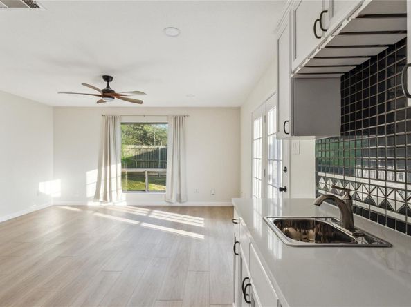 3012 Monument DR, Round Rock TX 78681