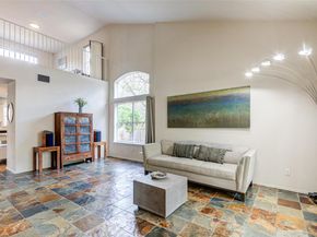 8904 W Hove LOOP, Austin TX 78749