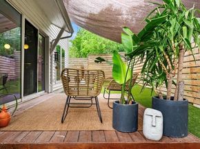 1213 Eleanor ST B, Austin TX 78721