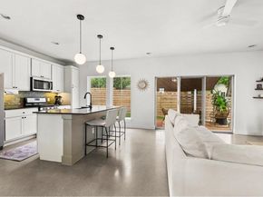 1213 Eleanor ST B, Austin TX 78721