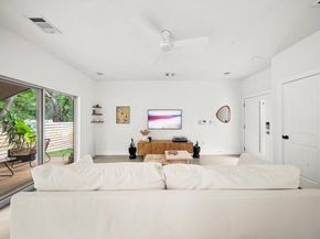 1213 Eleanor ST B, Austin TX 78721