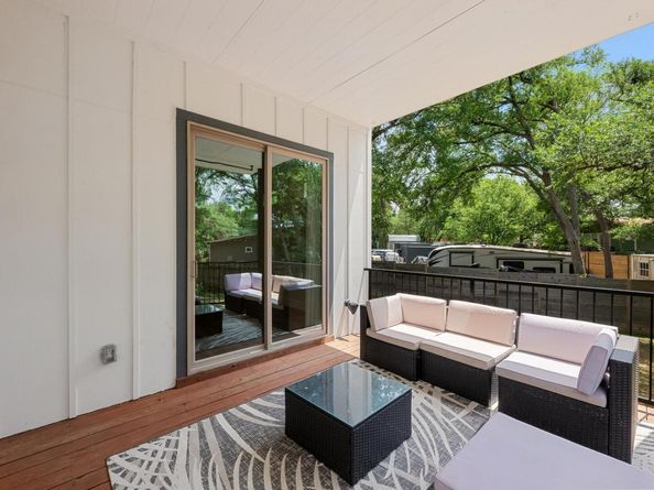 4705 Louis Ave B, Austin TX 78721