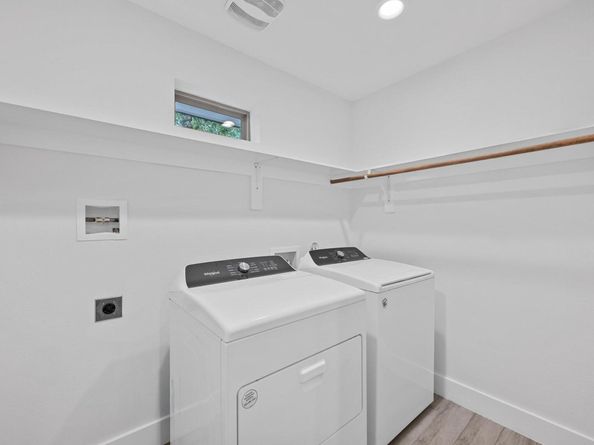 4705 Louis Ave B, Austin TX 78721