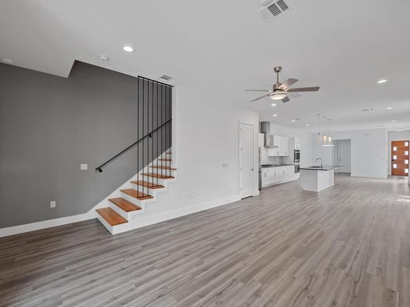 4705 Louis Ave B, Austin TX 78721
