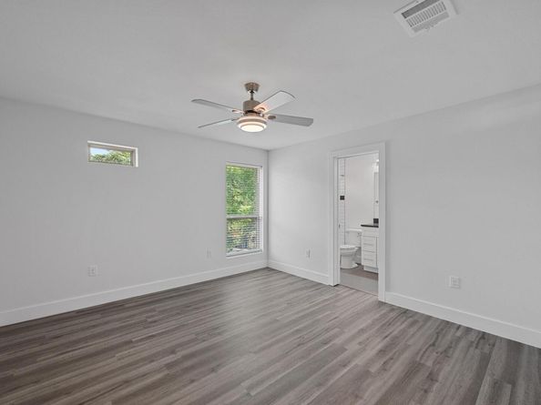 4705 Louis Ave B, Austin TX 78721