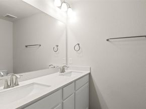 9504 Grapevine Leaf DR, Manor TX 78653