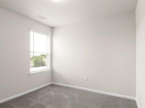 9504 Grapevine Leaf DR, Manor TX 78653